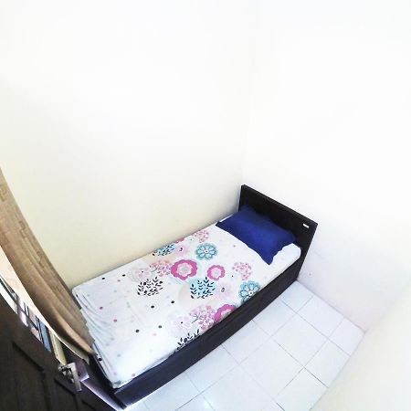 Minggiran Street Homestay Jogja Yogyakarta Ngoại thất bức ảnh